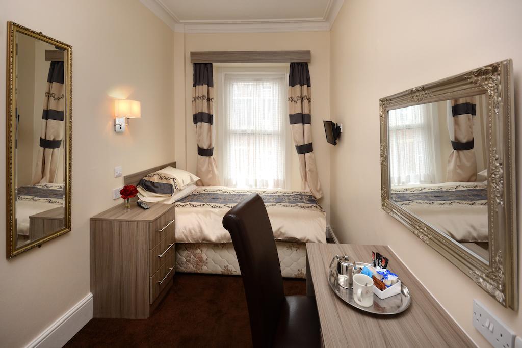 Gascony Hotel Minehead Exterior foto